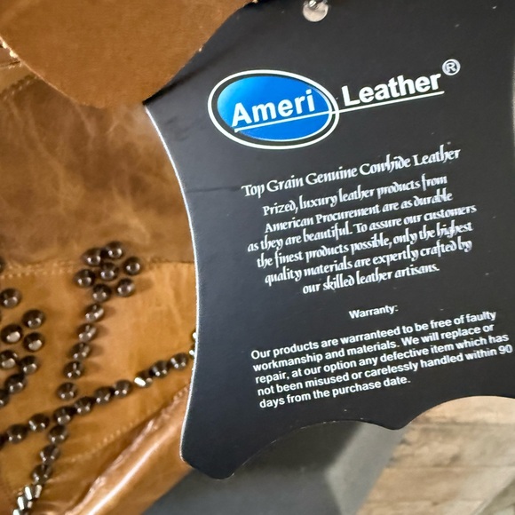 Studded Skull Crossbody Bag by AmeriLeather - Picture 7 of 7